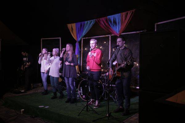 Нове Життя (Україна) та New Life (Швеція) прославили Бога разом