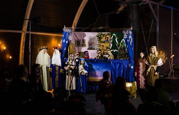 ЧОТИРИ ТАЄМНИЦІ РІЗДВА